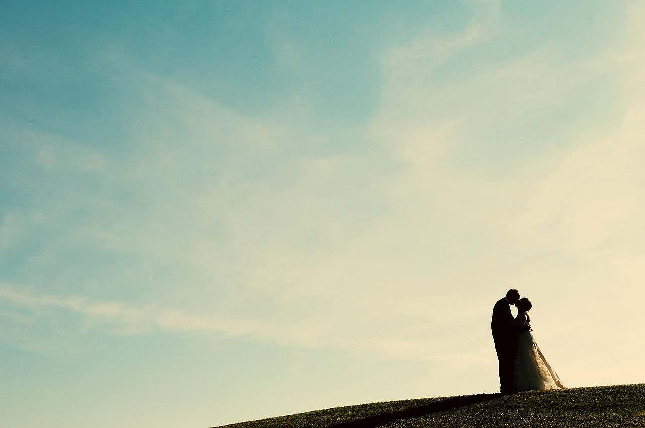 sky, outdoors, landscape, nature, travel, sunset, dawn, sun, summer, wedding, couple, love, kiss, silhouette
